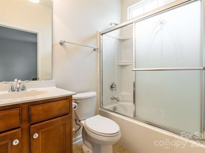 2050 Yellowstone Drive, Fort Mill, SC 29707.  MLS# CAR4325555, YatesRealty ID 3591. 