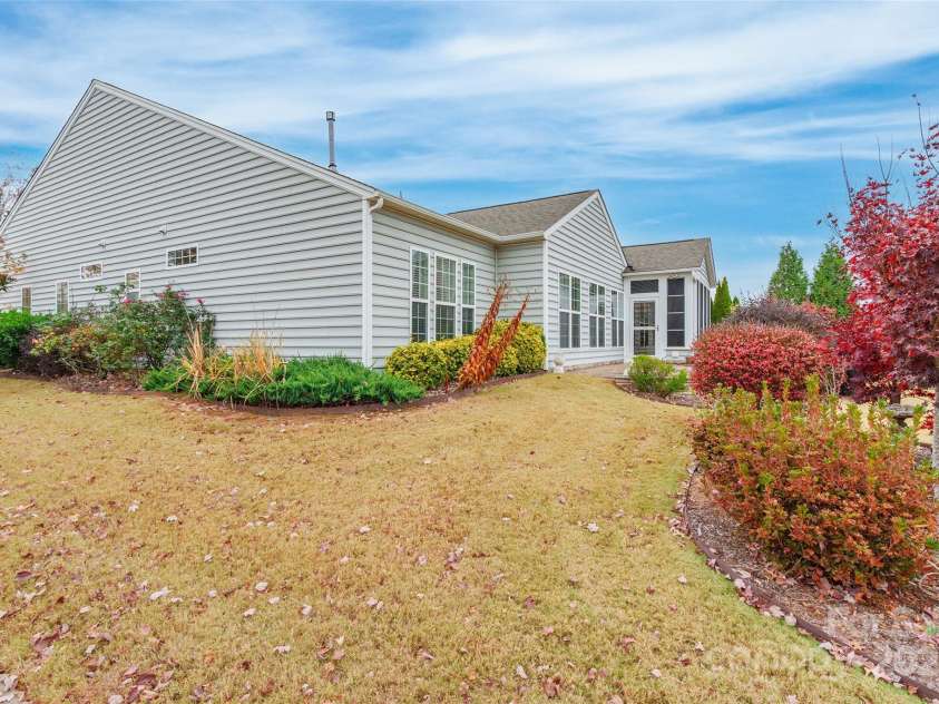 2050 Yellowstone Drive, Fort Mill, SC 29707.  MLS# CAR4325555, YatesRealty ID 3591. 