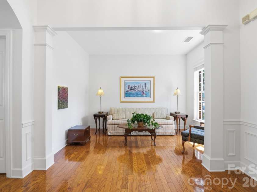 8109 Oratorio Place, Charlotte, NC 28270.  MLS# CAR4397157, YatesRealty ID 35910. 