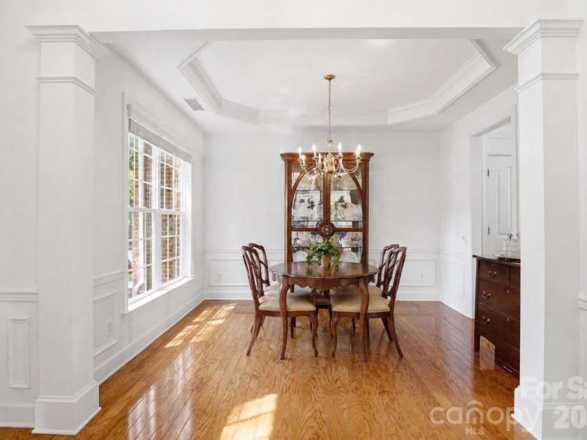 8109 Oratorio Place, Charlotte, NC 28270.  MLS# CAR4397157, YatesRealty ID 35910. 