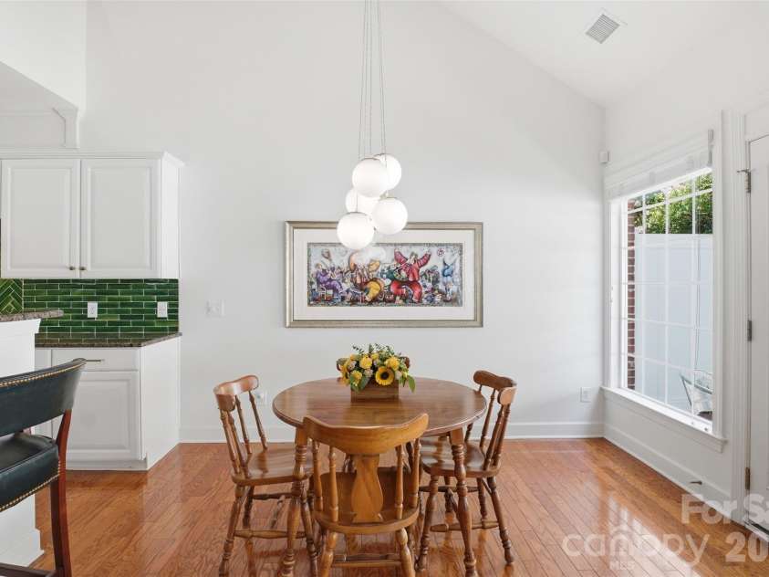 8109 Oratorio Place, Charlotte, NC 28270.  MLS# CAR4397157, YatesRealty ID 35910. 
