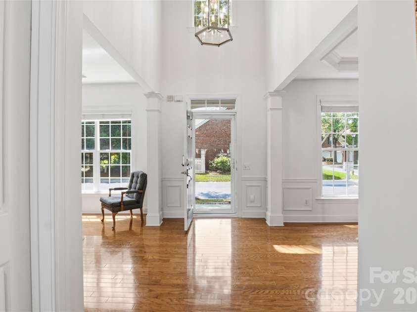 8109 Oratorio Place, Charlotte, NC 28270.  MLS# CAR4397157, YatesRealty ID 35910. 