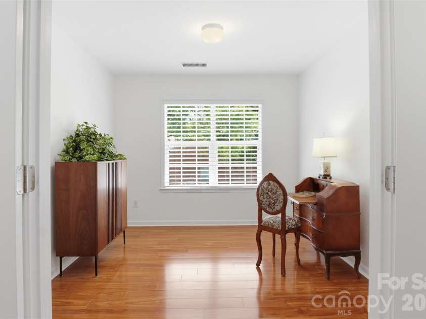 8109 Oratorio Place, Charlotte, NC 28270.  MLS# CAR4397157, YatesRealty ID 35910. 
