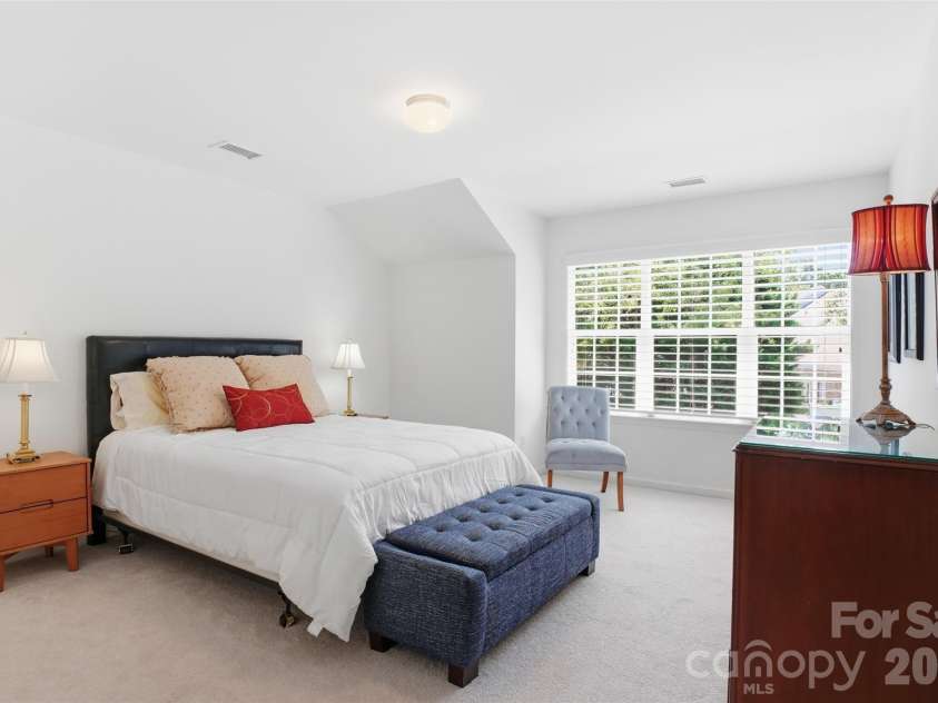 8109 Oratorio Place, Charlotte, NC 28270.  MLS# CAR4397157, YatesRealty ID 35910. 