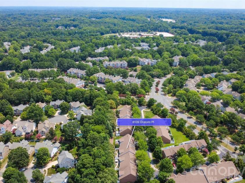 8109 Oratorio Place, Charlotte, NC 28270.  MLS# CAR4397157, YatesRealty ID 35910. 