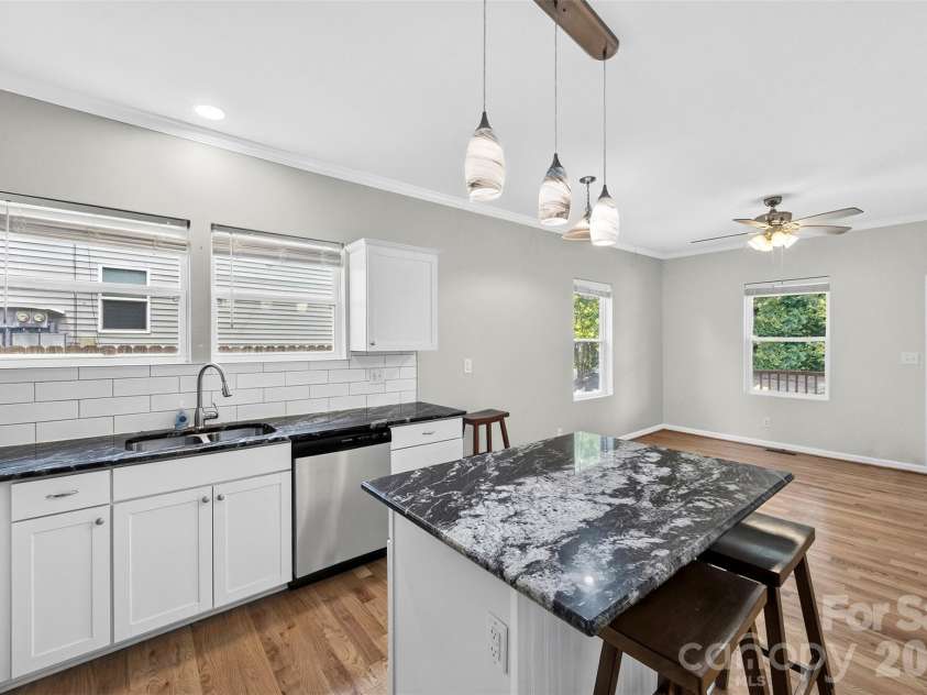 904 Laye Street, Belmont, NC 28012.  MLS# CAR4401222, YatesRealty ID 35911. 