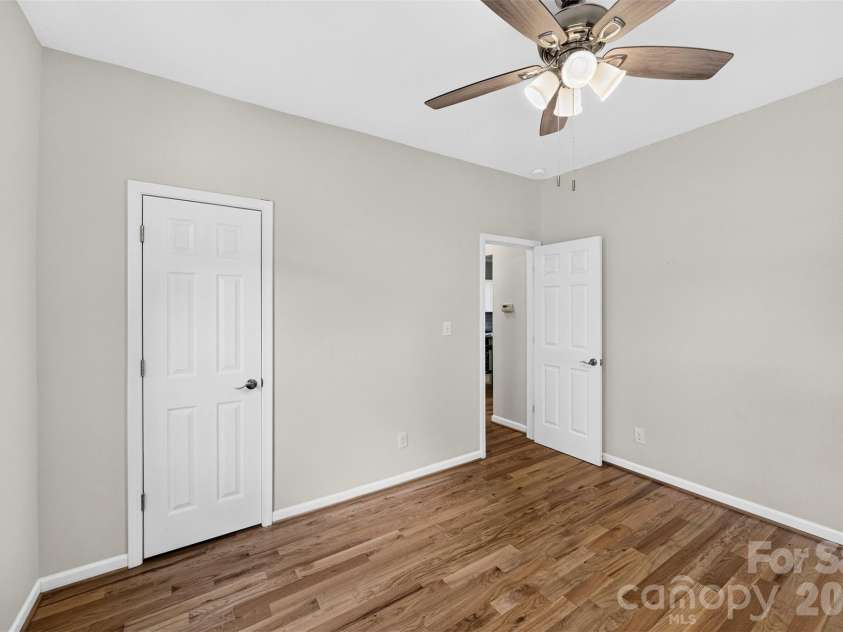 904 Laye Street, Belmont, NC 28012.  MLS# CAR4401222, YatesRealty ID 35911. 