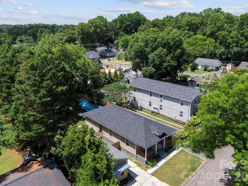 904 Laye Street, Belmont, NC 28012.  MLS# CAR4401222, YatesRealty ID 35911. 