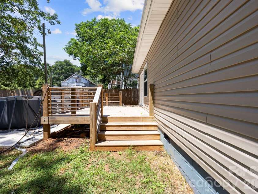 904 Laye Street, Belmont, NC 28012.  MLS# CAR4401222, YatesRealty ID 35911. Convenient access points from deck