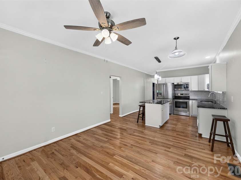 904 Laye Street, Belmont, NC 28012.  MLS# CAR4401222, YatesRealty ID 35911. Open floor plan