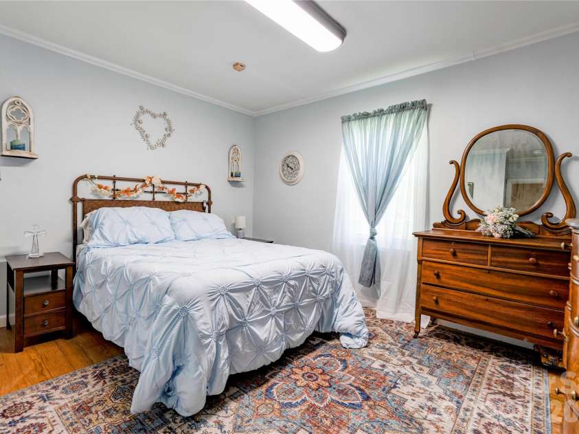 803 Westview Street, Shelby, NC 28150.  MLS# CAR4402237, YatesRealty ID 35912. 