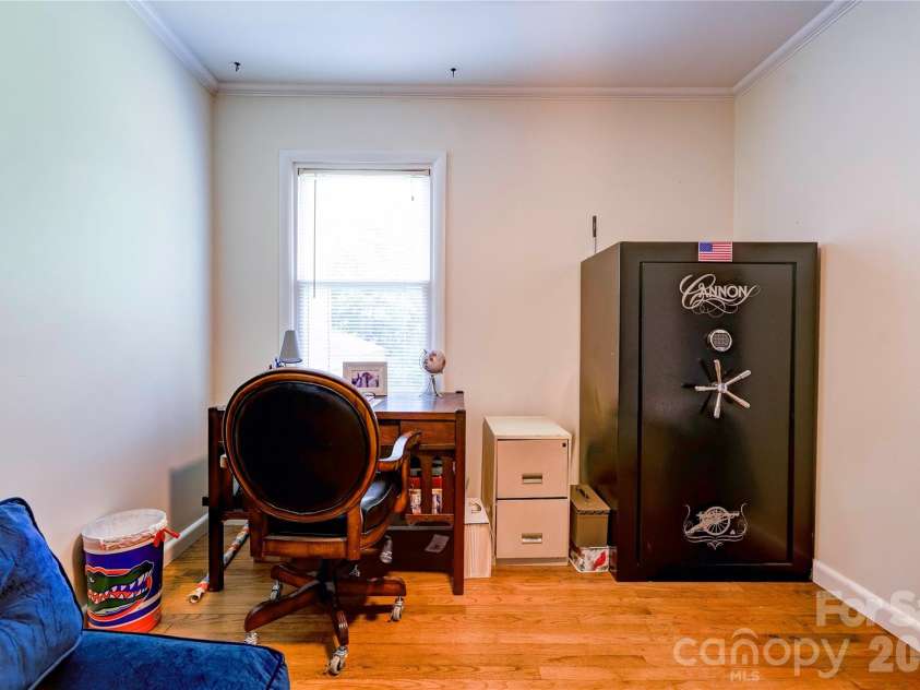 803 Westview Street, Shelby, NC 28150.  MLS# CAR4402237, YatesRealty ID 35912. 