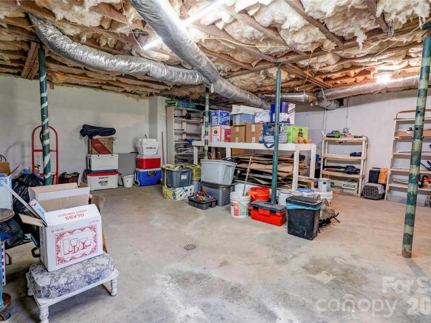 803 Westview Street, Shelby, NC 28150.  MLS# CAR4402237, YatesRealty ID 35912. 