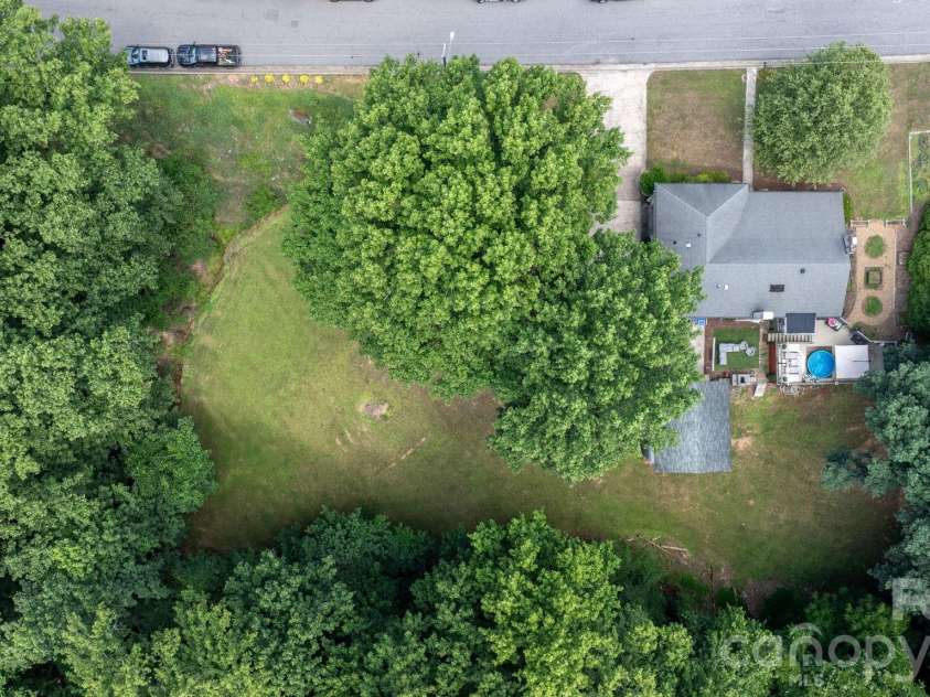 1007 I Street, North Wilkesboro, NC 28659.  MLS# CAR4401159, YatesRealty ID 35913. 