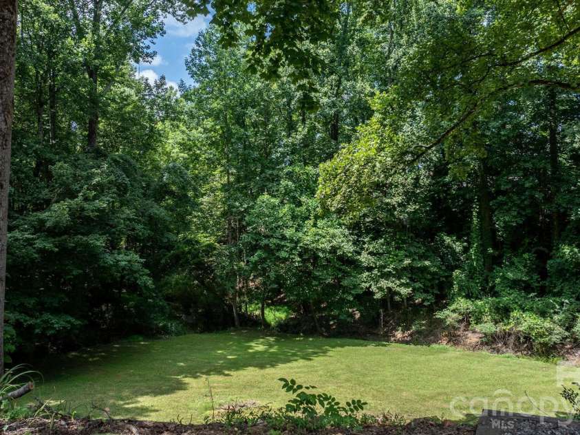 1007 I Street, North Wilkesboro, NC 28659.  MLS# CAR4401159, YatesRealty ID 35913. 