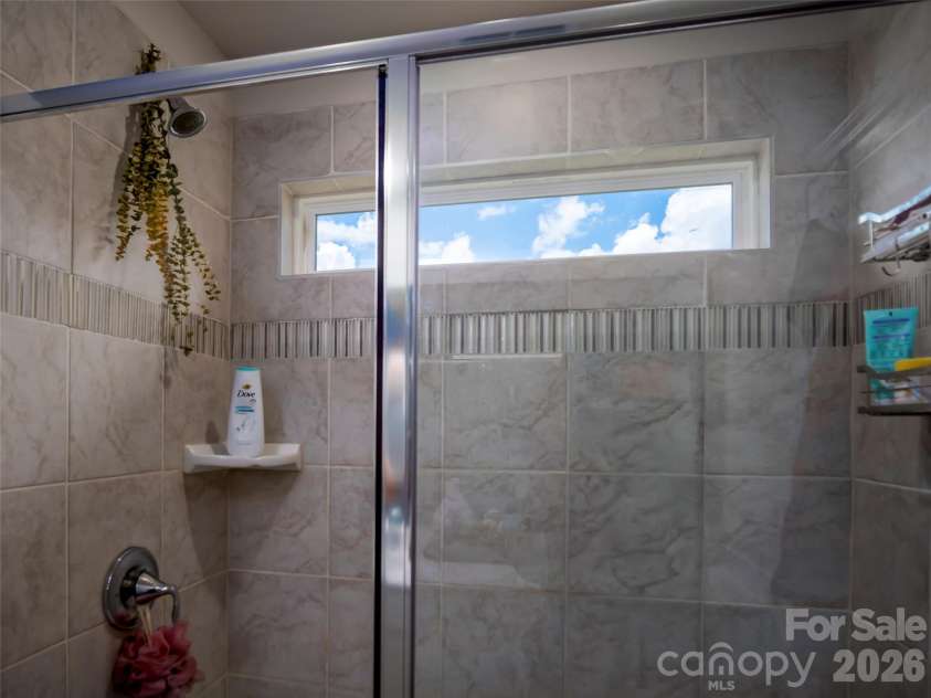 15521 Capps Road, Charlotte, NC 28278.  MLS# CAR4399198, YatesRealty ID 35917. Shower