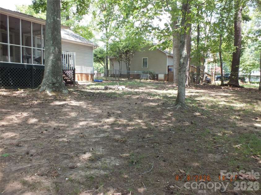 2274 White Pine Court, Lancaster, SC 29720.  MLS# CAR4402595, YatesRealty ID 35919. 