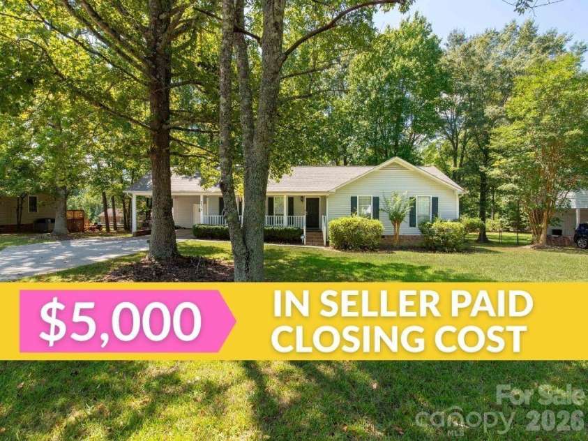 2274 White Pine Court, Lancaster, SC 29720.  MLS# CAR4419652, YatesRealty ID 35919. 
