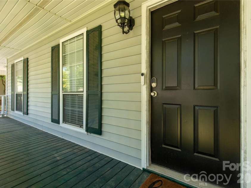 2274 White Pine Court, Lancaster, SC 29720.  MLS# CAR4419652, YatesRealty ID 35919. 