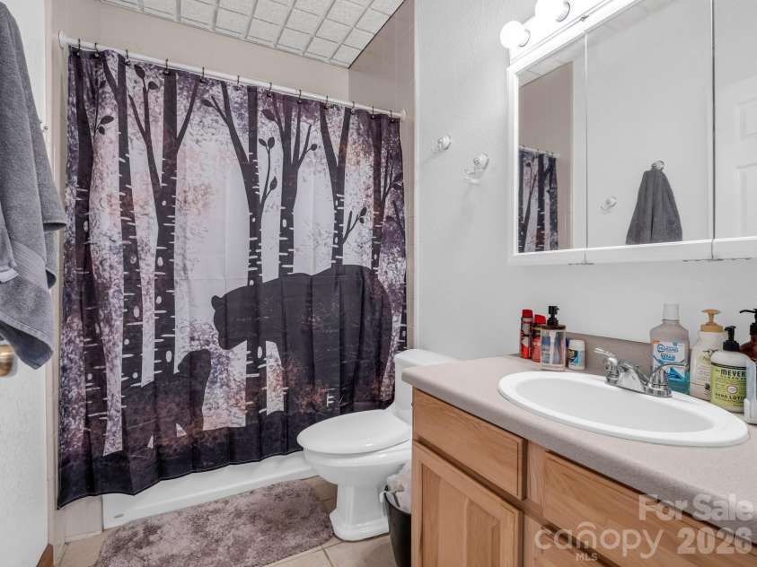 261 Boland Drive, Lake Lure, NC 28746.  MLS# CAR4232429, YatesRealty ID 3592. Finished Basement Full Bathroom 