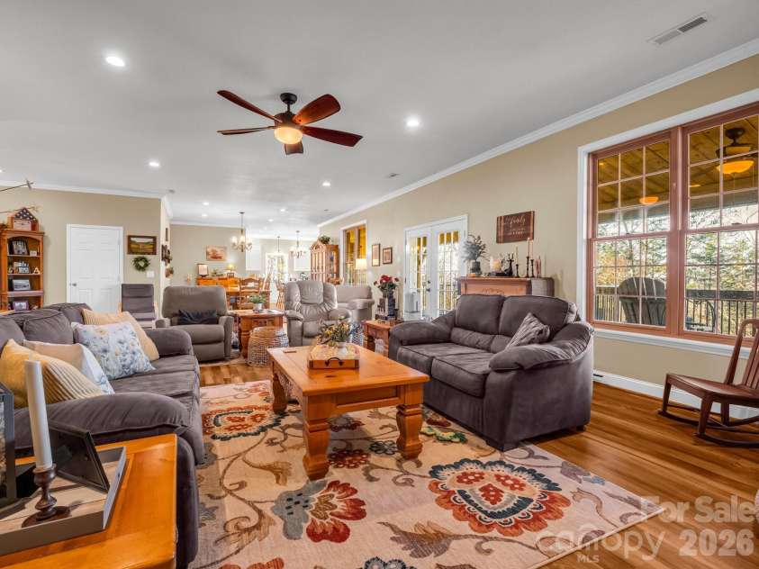 261 Boland Drive, Lake Lure, NC 28746.  MLS# CAR4232429, YatesRealty ID 3592. Living Room/Dining/Kitchen