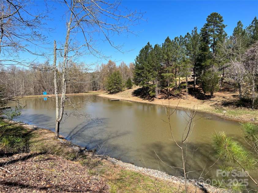 898 Burnt Gin Road, Gaffney, SC 29340.  MLS# CAR4242648, YatesRealty ID 3592. 