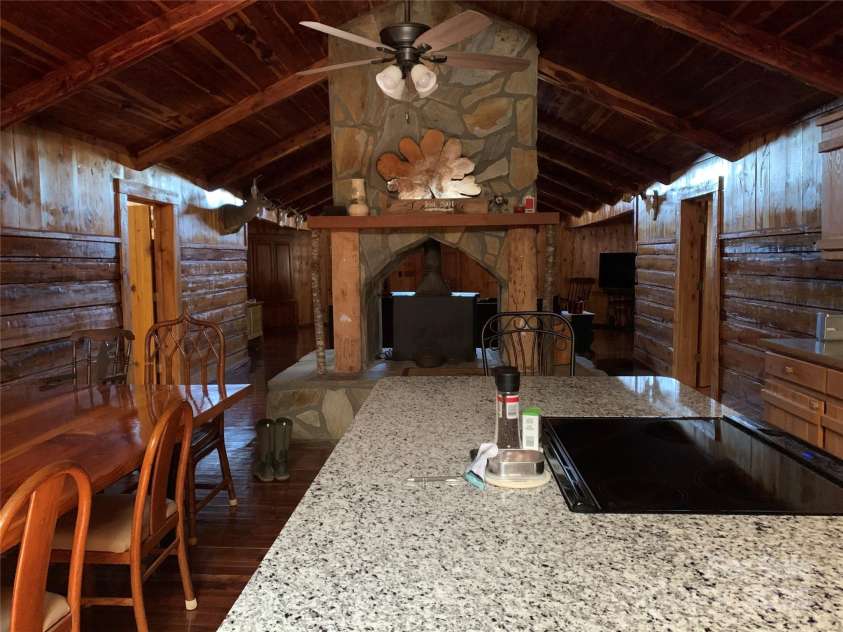 898 Burnt Gin Road, Gaffney, SC 29340.  MLS# CAR4242648, YatesRealty ID 3592. 