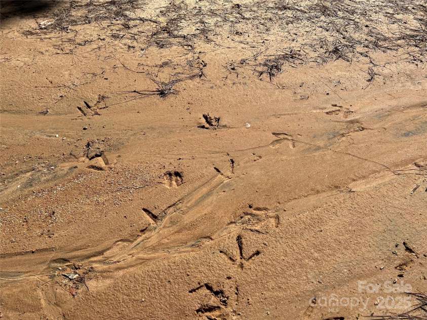 898 Burnt Gin Road, Gaffney, SC 29340.  MLS# CAR4242648, YatesRealty ID 3592. 