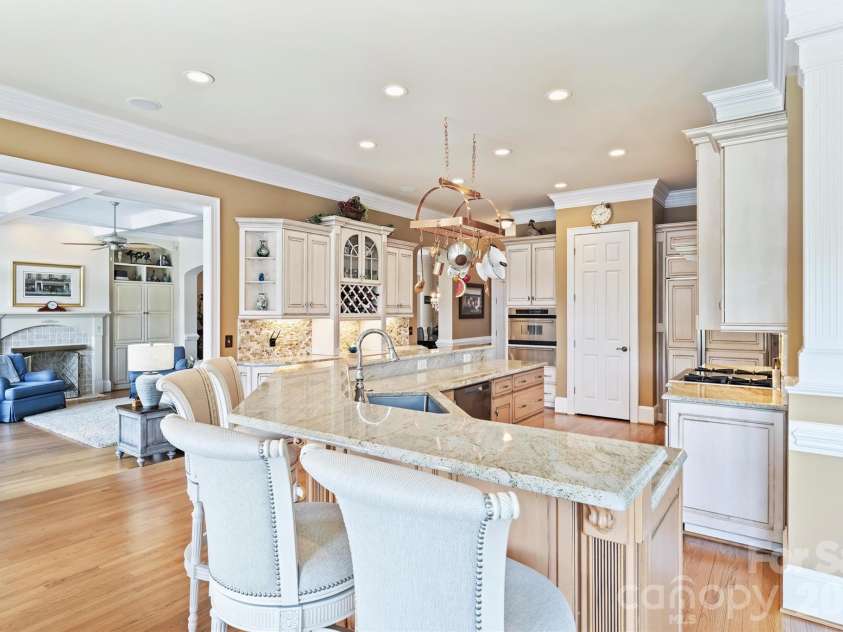 14747 Rudolph Dadey Drive, Charlotte, NC 28277.  MLS# CAR4400505, YatesRealty ID 35920. 