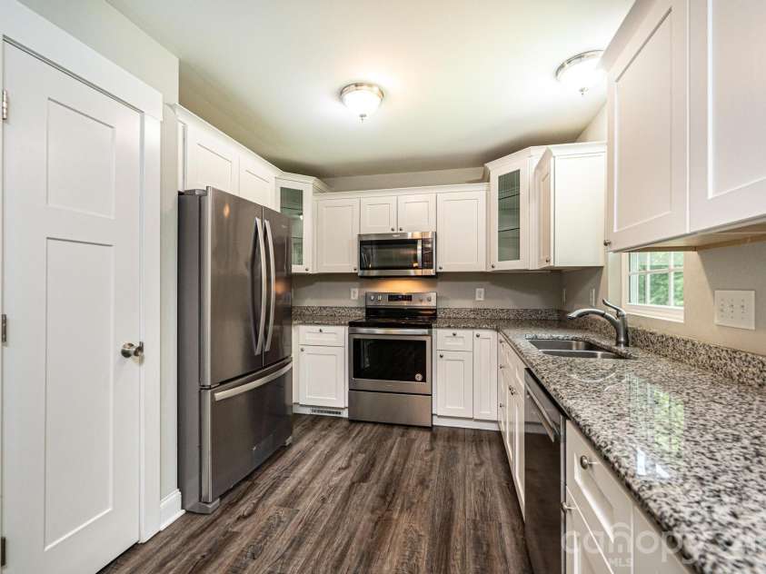 3605 Still Knoll Lane, Sherrills Ford, NC 28673.  MLS# CAR4400948, YatesRealty ID 35921. 