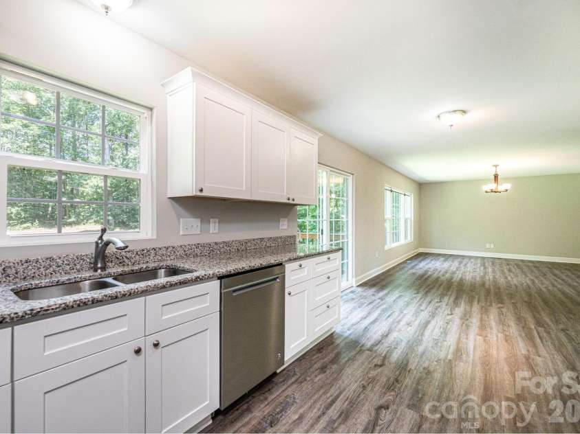 3605 Still Knoll Lane, Sherrills Ford, NC 28673.  MLS# CAR4400948, YatesRealty ID 35921. 