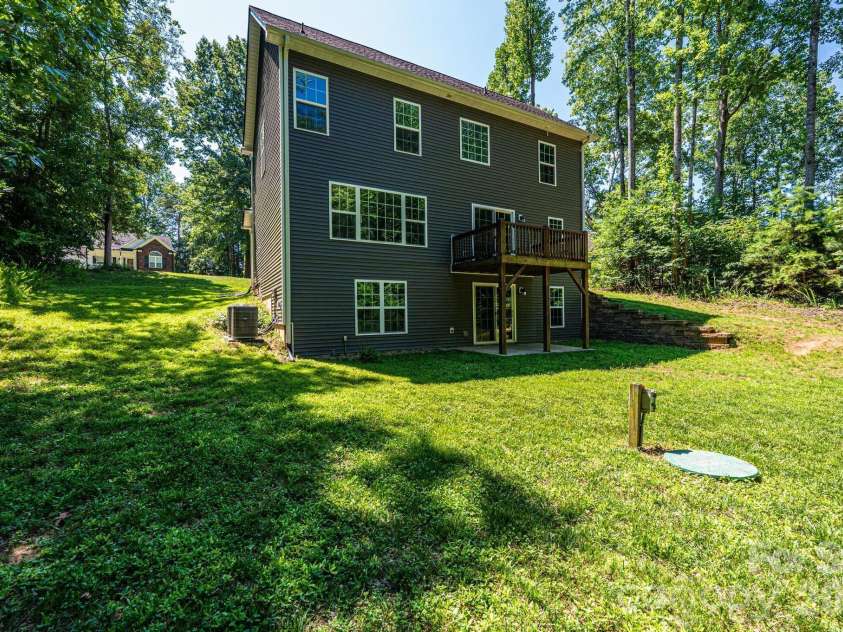 3605 Still Knoll Lane, Sherrills Ford, NC 28673.  MLS# CAR4400948, YatesRealty ID 35921. 