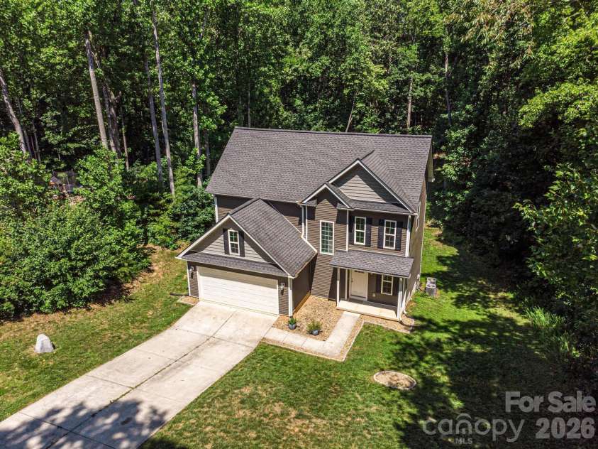 3605 Still Knoll Lane, Sherrills Ford, NC 28673.  MLS# CAR4400948, YatesRealty ID 35921. 