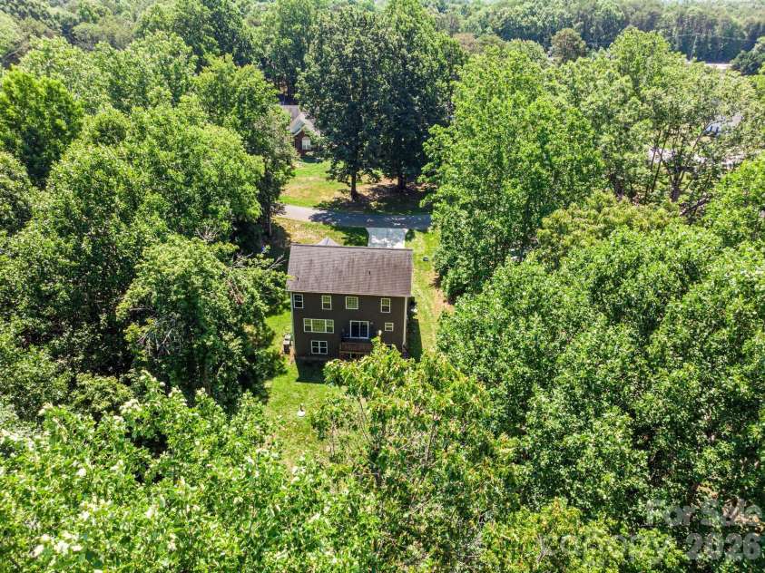 3605 Still Knoll Lane, Sherrills Ford, NC 28673.  MLS# CAR4400948, YatesRealty ID 35921. 