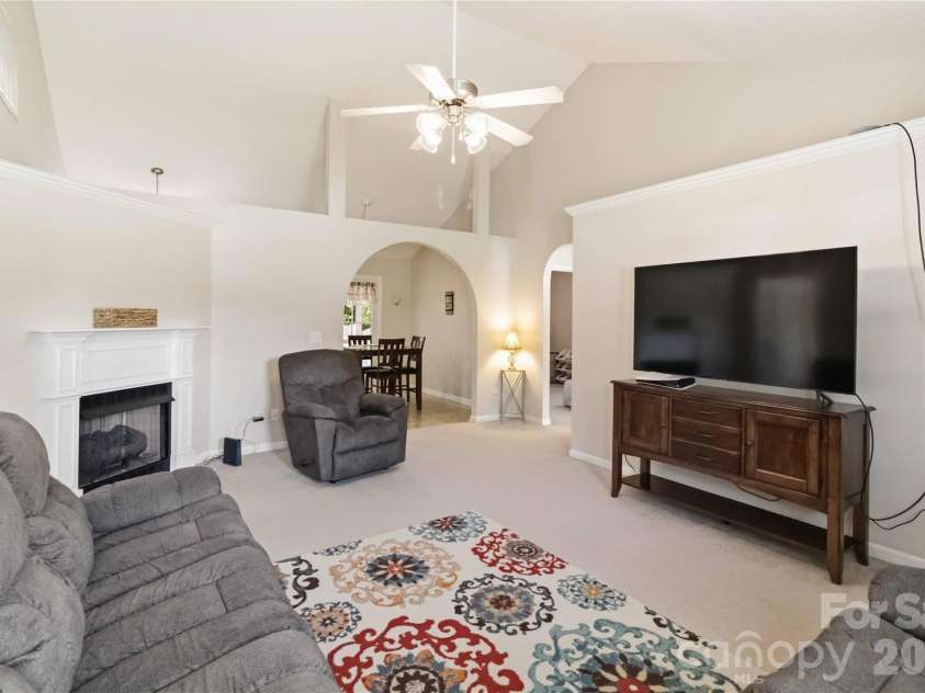 1134 Allison Bluff Trail, Rock Hill, SC 29732.  MLS# CAR4402322, YatesRealty ID 35925. 