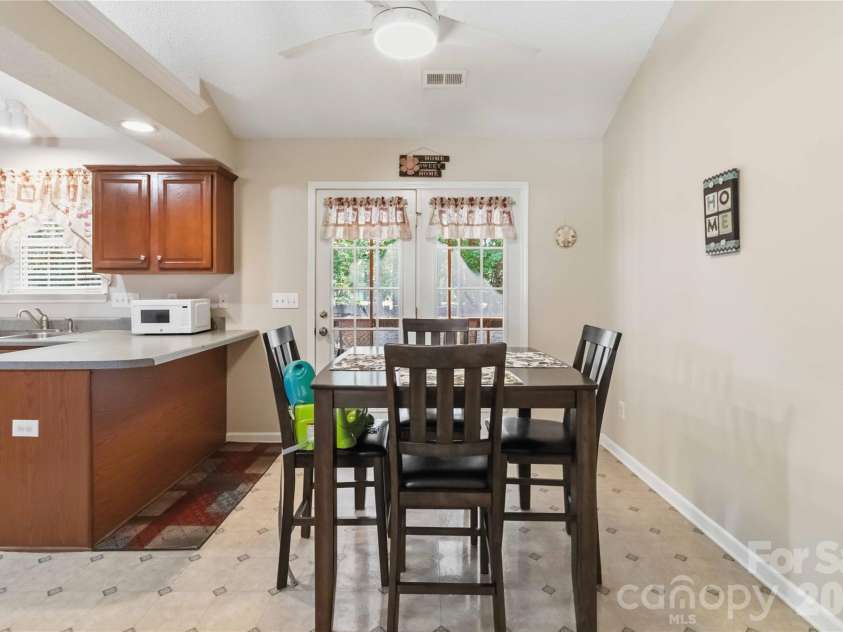 1134 Allison Bluff Trail, Rock Hill, SC 29732.  MLS# CAR4402322, YatesRealty ID 35925. 