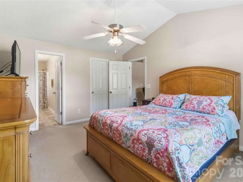 1134 Allison Bluff Trail, Rock Hill, SC 29732.  MLS# CAR4402322, YatesRealty ID 35925. 
