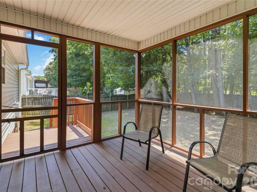 1134 Allison Bluff Trail, Rock Hill, SC 29732.  MLS# CAR4402322, YatesRealty ID 35925. 