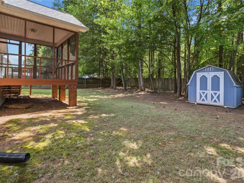 1134 Allison Bluff Trail, Rock Hill, SC 29732.  MLS# CAR4402322, YatesRealty ID 35925. 