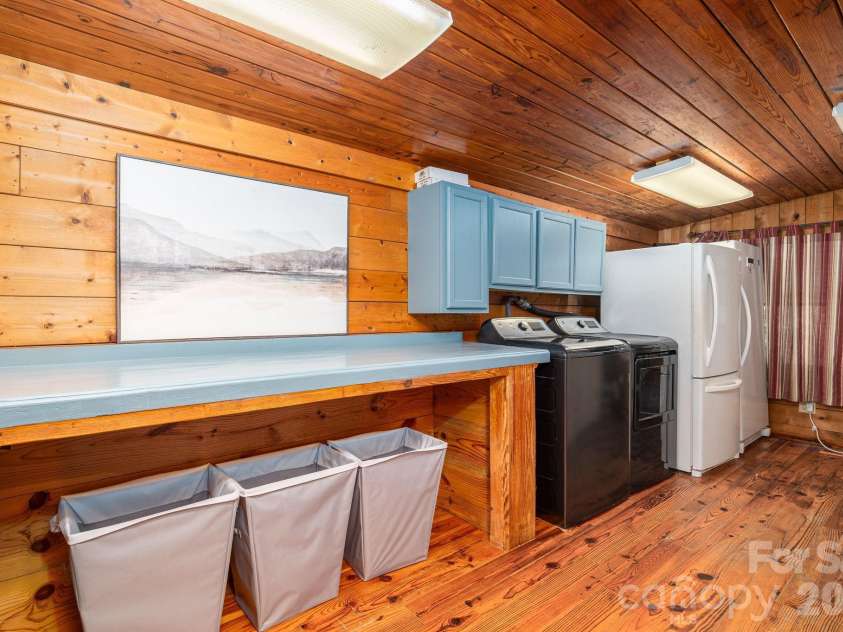 120 Wiggins Lane, Kings Mountain, NC 28086.  MLS# CAR4402051, YatesRealty ID 35928. Laundry room