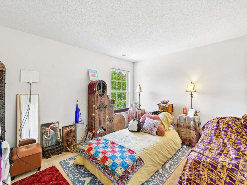 4008 Cascade Drive, Gastonia, NC 28056.  MLS# CAR4401918, YatesRealty ID 35929. 