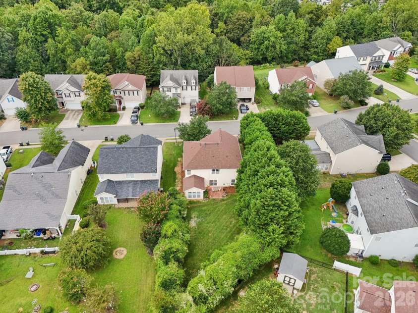 4008 Cascade Drive, Gastonia, NC 28056.  MLS# CAR4401918, YatesRealty ID 35929. 