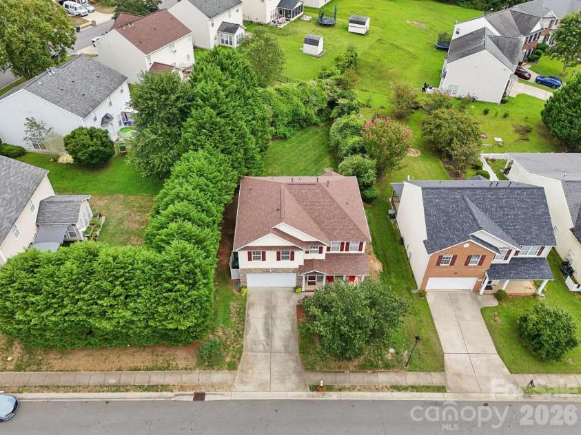 4008 Cascade Drive, Gastonia, NC 28056.  MLS# CAR4401918, YatesRealty ID 35929. 