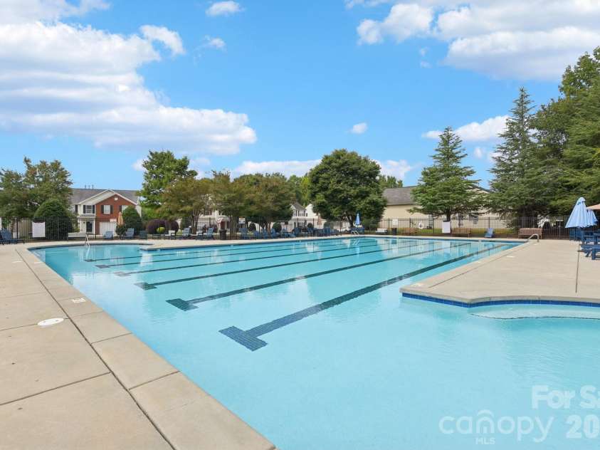4008 Cascade Drive, Gastonia, NC 28056.  MLS# CAR4401918, YatesRealty ID 35929. 
