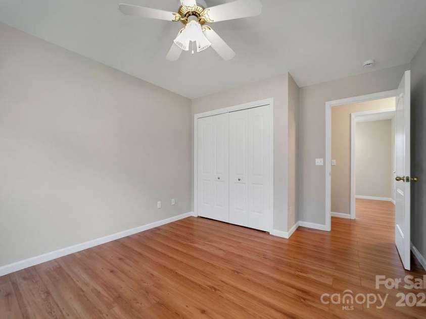 43 Redden Road, Hendersonville, NC 28739.  MLS# CAR4330221, YatesRealty ID 3593. Bedroom 3