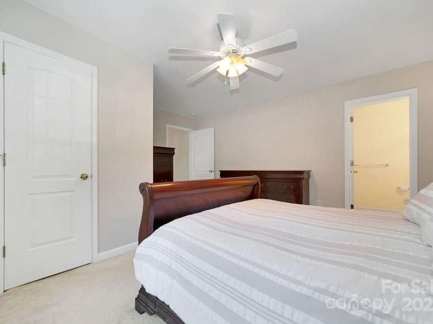 43 Redden Road, Hendersonville, NC 28739.  MLS# CAR4330221, YatesRealty ID 3593. Primary