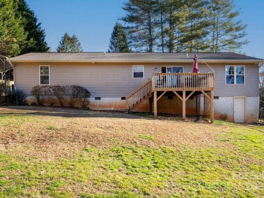 43 Redden Road, Hendersonville, NC 28739.  MLS# CAR4330221, YatesRealty ID 3593. Rear Deck for Entertaining