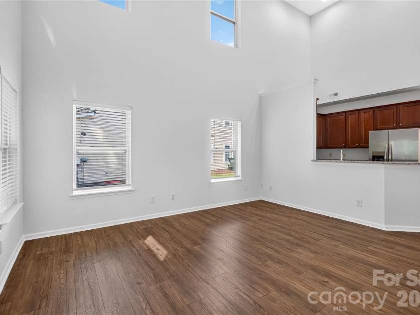 4711 Craigmoss Lane, Charlotte, NC 28278.  MLS# CAR4400112, YatesRealty ID 35930. 