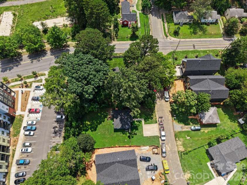 2708 Catalina Avenue, Charlotte, NC 28206.  MLS# CAR4401900, YatesRealty ID 35932. 