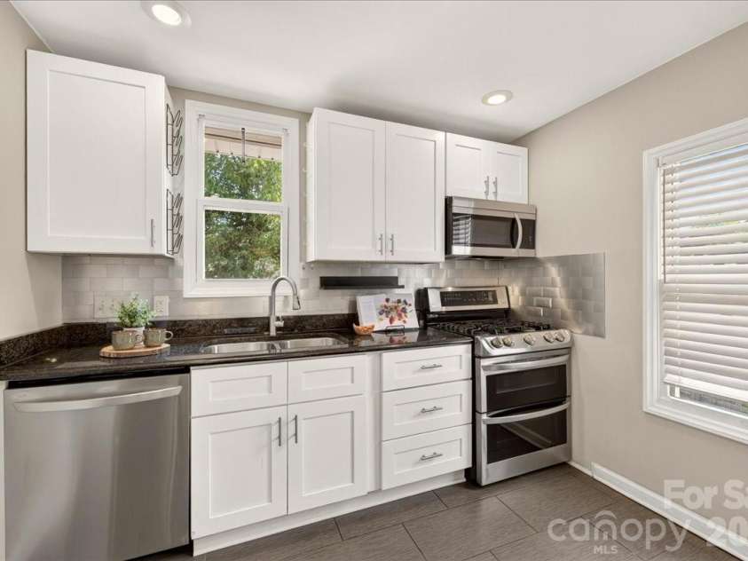 217 Todd Street, Belmont, NC 28012.  MLS# CAR4402567, YatesRealty ID 35937. 